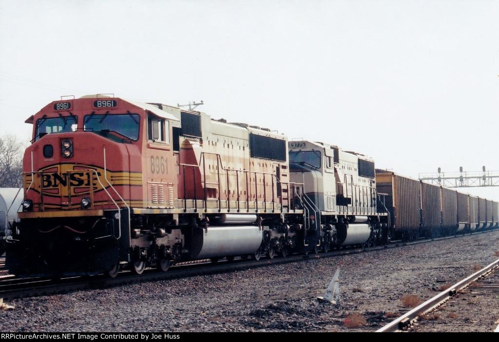 BNSF 8961 North